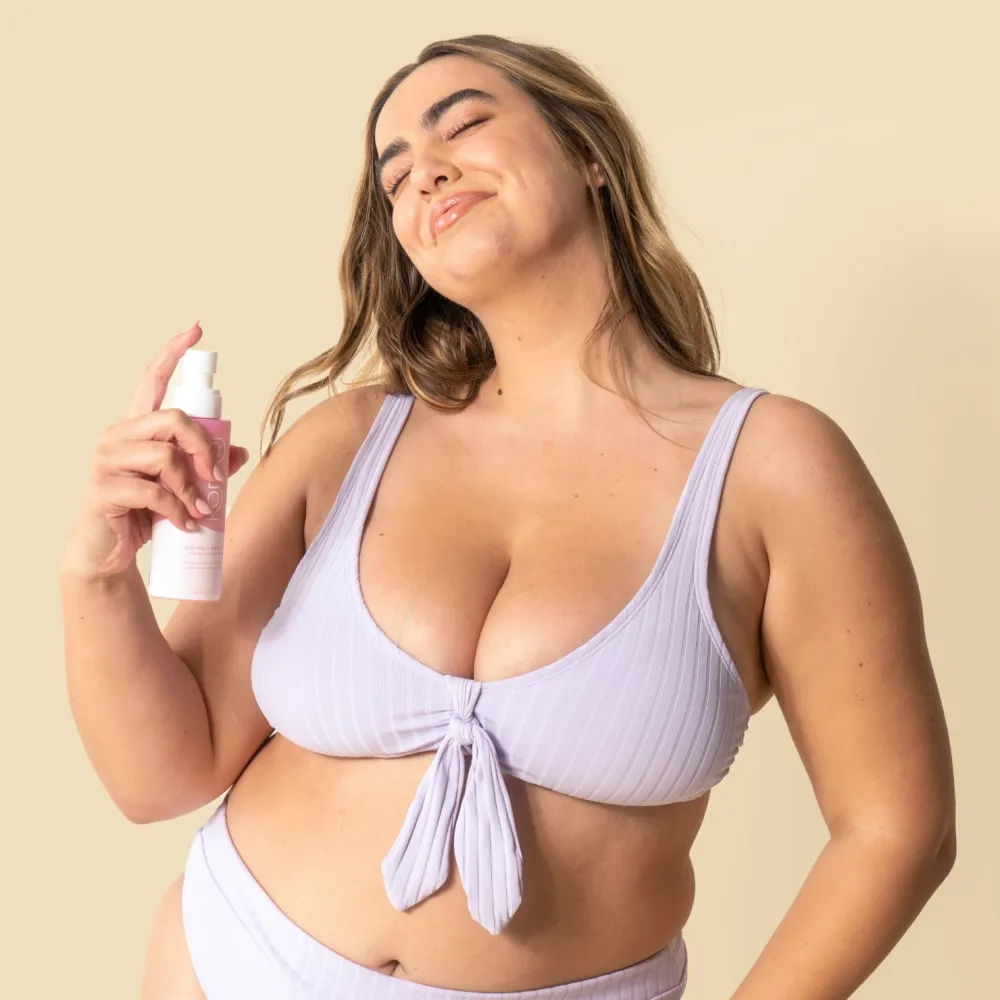 Coconut Spritz Mist with Niacinamide, Hyaluronic Acid and Squalane