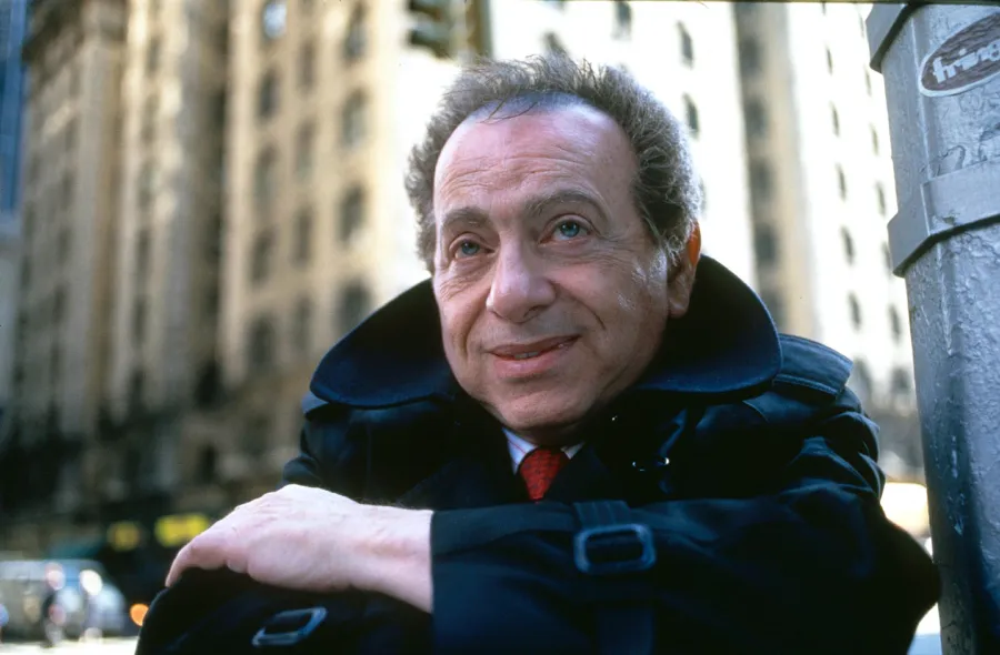 Emmy-Winning Comedian Jackie Mason Dies at Age 93