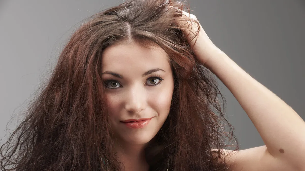 Frizzy-Hair-89-Said-Balance-restored-sculpt-unqiue-pre-shampoo