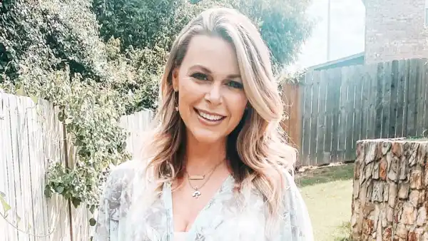 Granger Smith Pregnant Wife Amber Smith Celebrates Baby Shower Ahead 4th Child