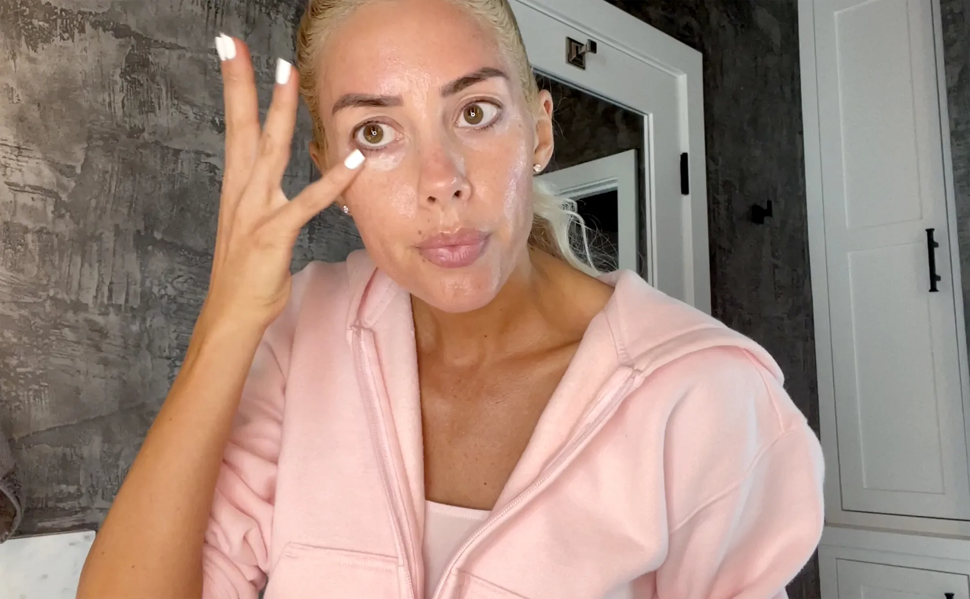 Heather Rae Young Must-Have Beauty Sleep Products