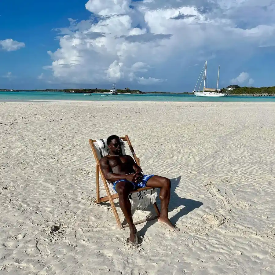 Hollywood Hunks’ Hottest Swim Trunks Moments in 2021: Photos