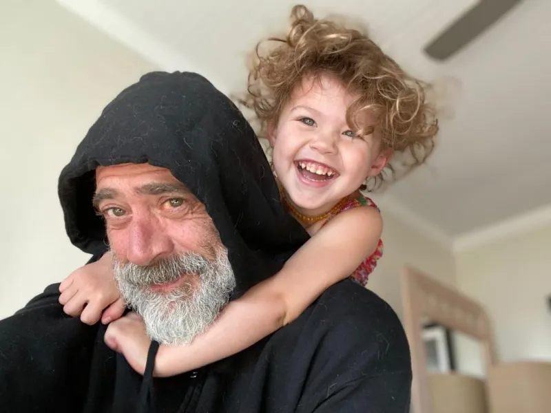 Jeffrey Dean Morgan’s Daughter George, More Celeb Kids in Princess Dresses Promo