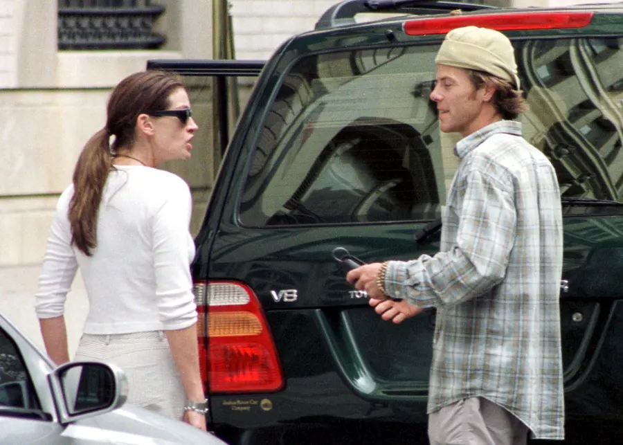 Julia Roberts Danny Moders Relationship Timeline