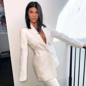 Kourtney Kardashian Proudly Flaunts Cellulite Unedited Bikini Photo