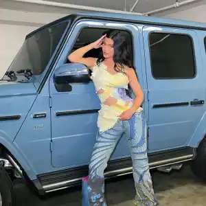 Kylie Jenner’s Latest Look Features 3 Major Summer Trends: Pic