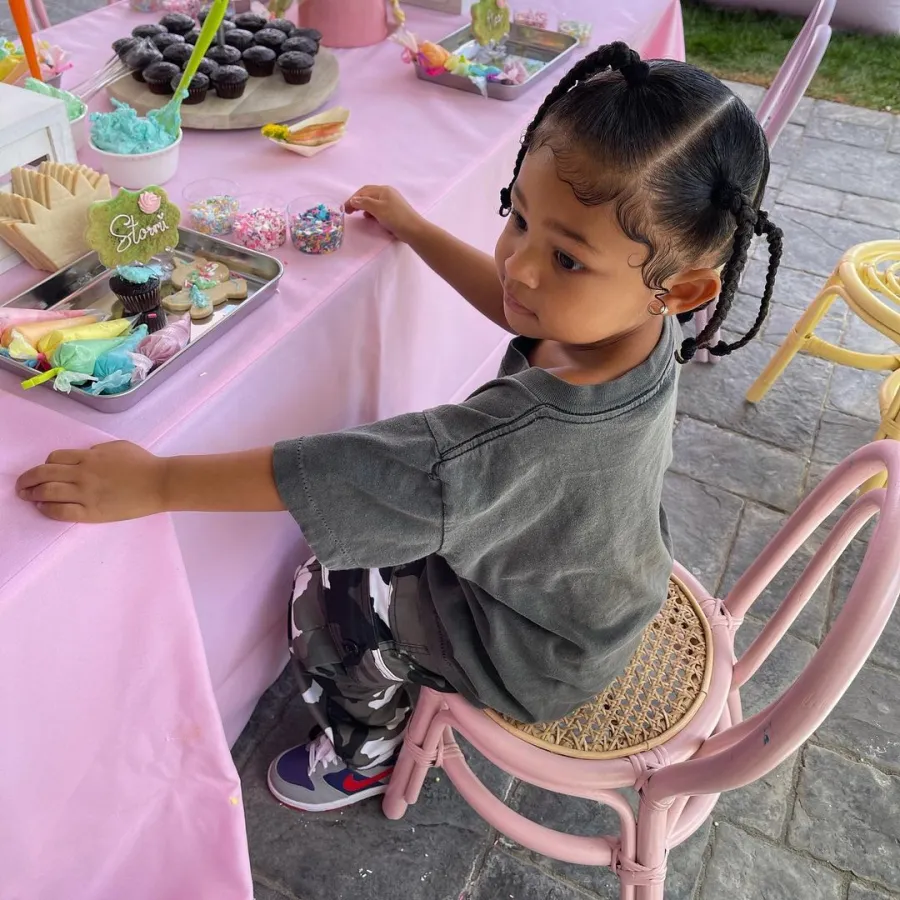 Kylie Jenner Says Being Stormi’s Mom ‘Has Become 2nd Nature'