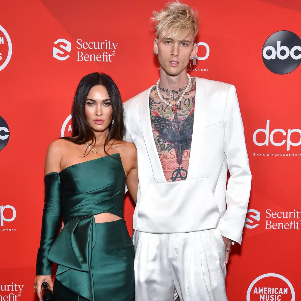 Trash! Machine Gun Kelly Seemingly Shades His and Megan Fox's New Movie &lsquo;Midnight in the Switchgrass&rsquo;