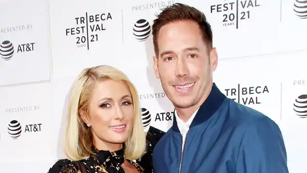 Paris Hilton Is Pregnant Expecting Her 1st Child With Fiance Carter Reum