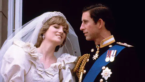 Prince Charles and Princess Diana 1981 Wedding Cake Is Up for Auction