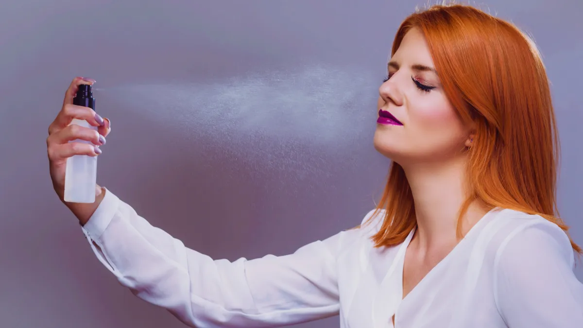 Setting-Spray-Stock-Photo