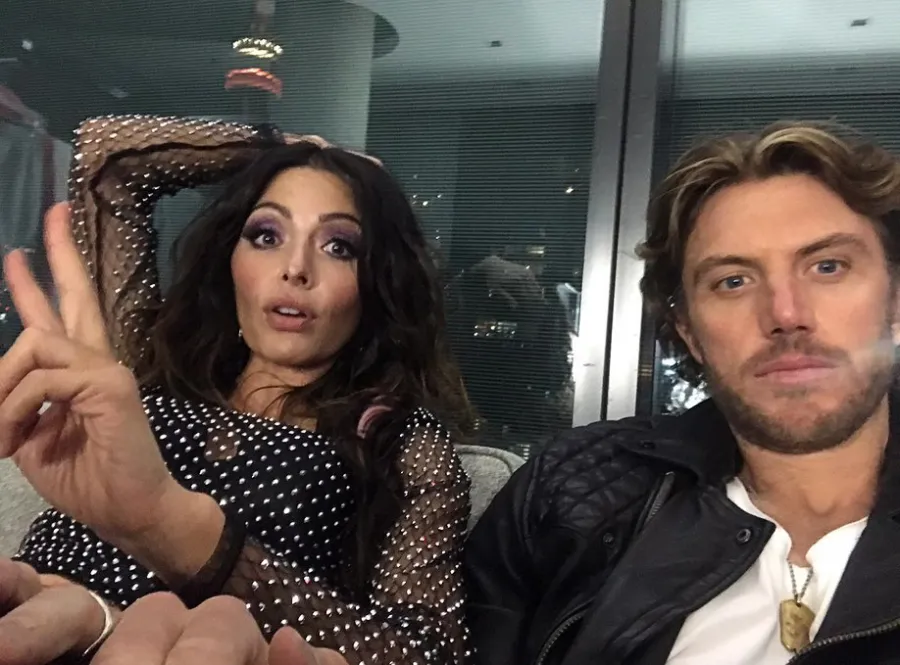 Friends IRL! The Best Behind-the-Scenes Snaps of the ‘Sex/Life’ Cast