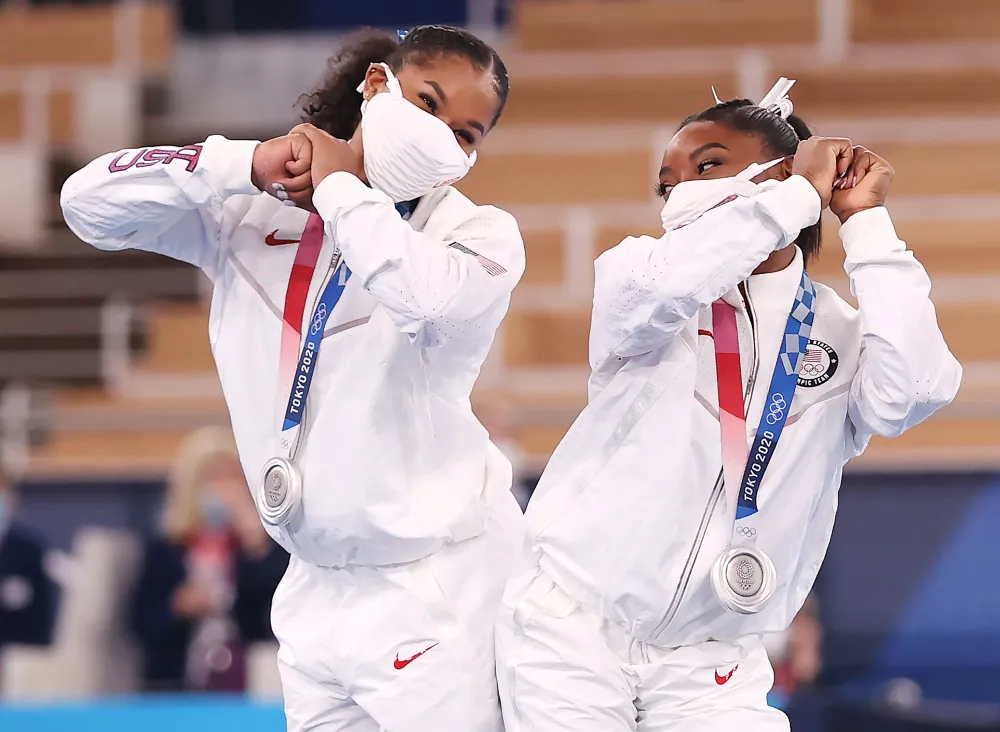 Simone Biles Praises Teammates After Olympics Withdrawal