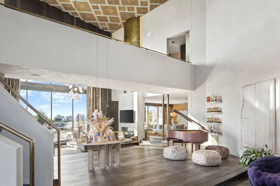 Sold See Mansion John Chrissy Sold 16.8 Million