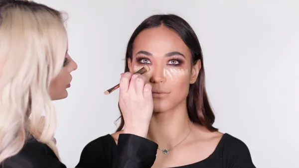 Vanity-Makeup-School