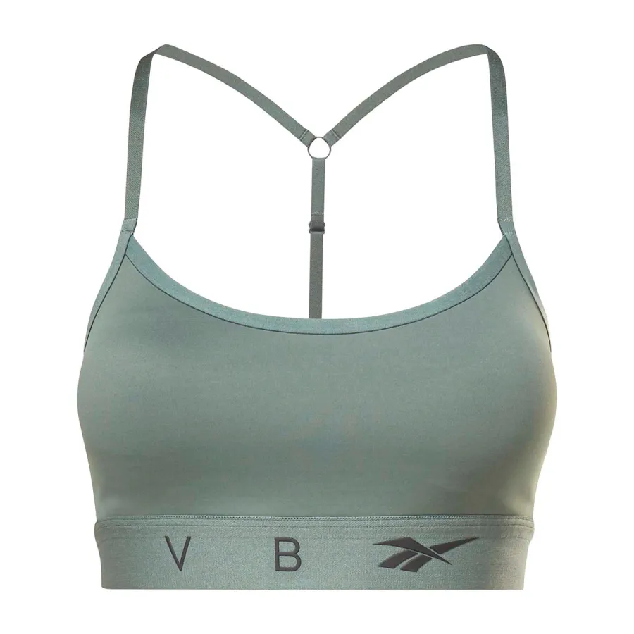 Victoria Beckhams Latest Reebok Collab Starts Just 80 Photos