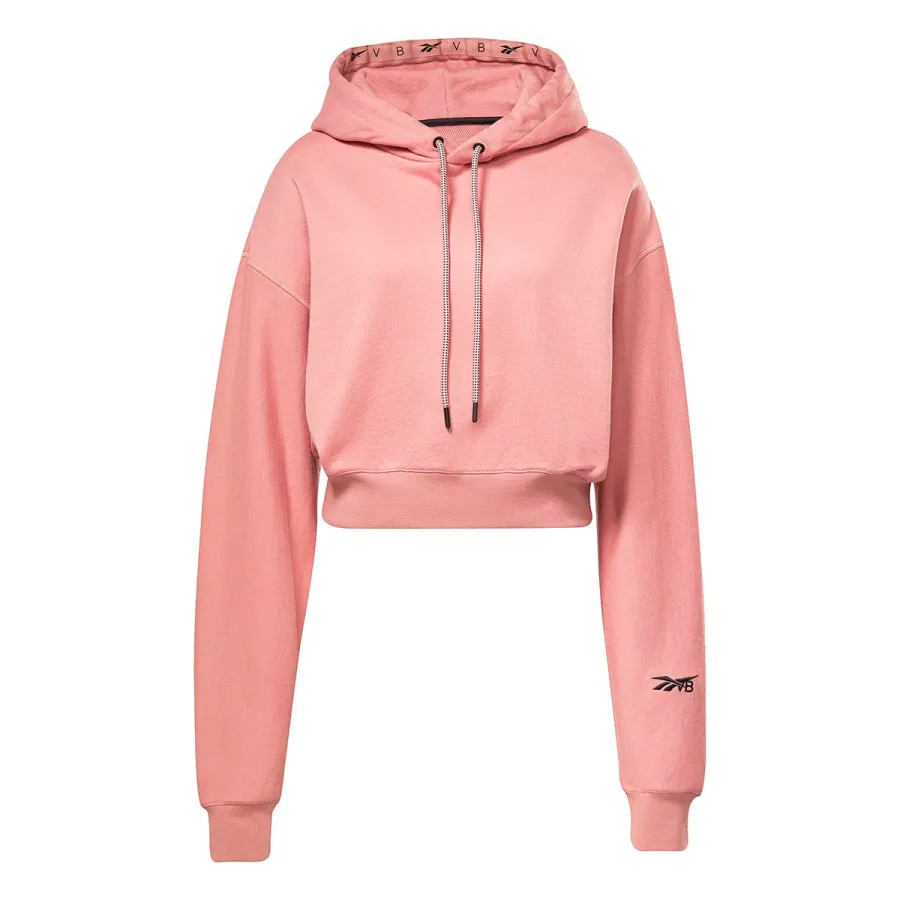 Victoria Beckhams Latest Reebok Collab Starts Just 80 Photos