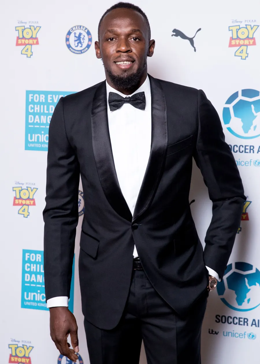 Celebrities Who Love the Royal Family