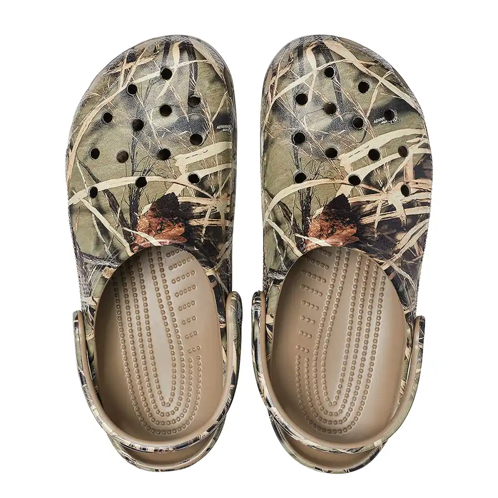 crocs-realtree-clogs-khaki