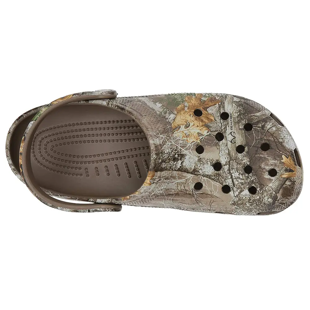 crocs-realtree-clogs-walnut