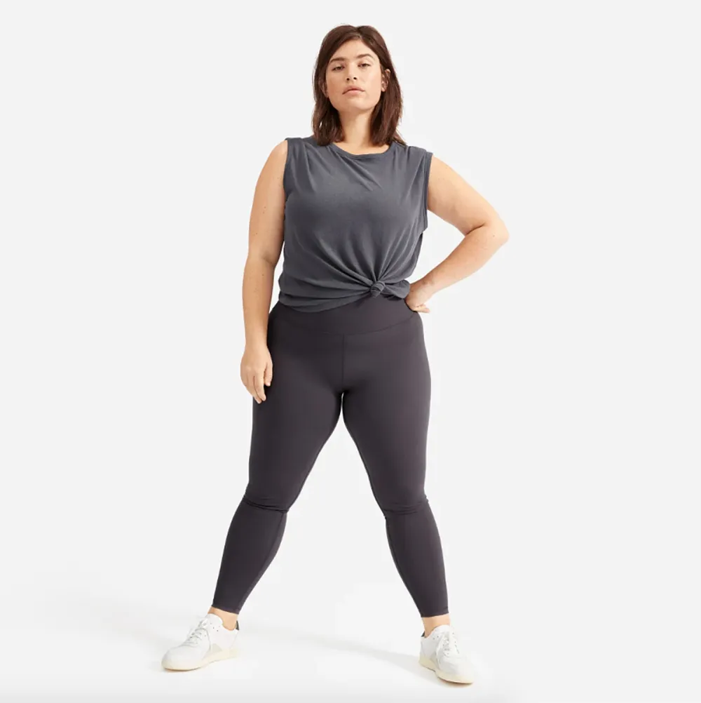 everlane-summer-sale-perform-leggings