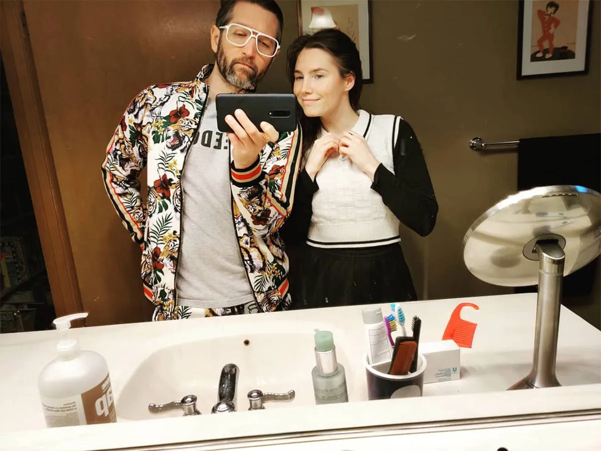 Amanda Knox Is Pregnant Expecting Rainbow Baby With Christopher Robin After Miscarriage 2