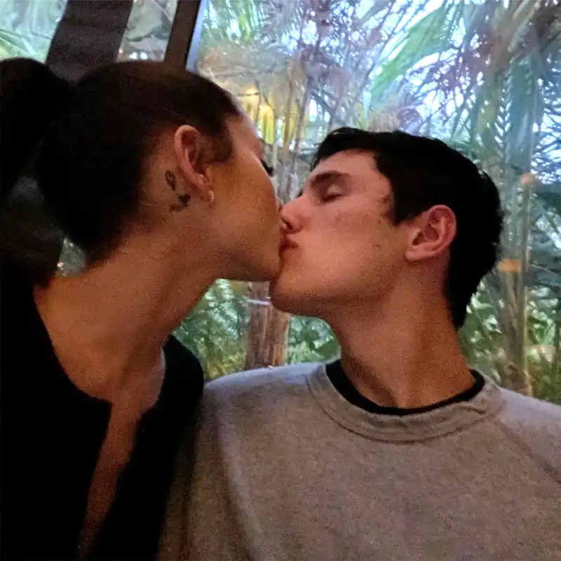 Ariana Grande Snaps Sweet Pic With Husband Dalton Gomez