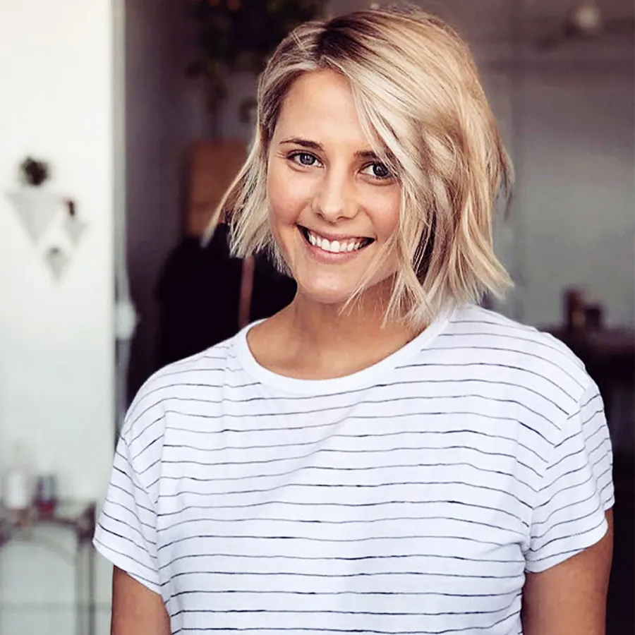 'Bachelor' Alum Kelley Flanagan Reveals Lyme Disease Diagnosis