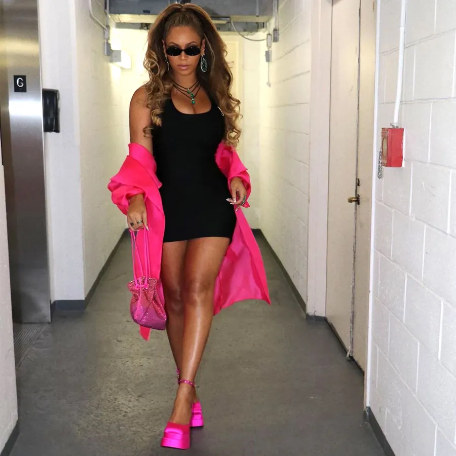 Beyonce’s Latest Versace Look Serves Major Barbie Doll Vibes