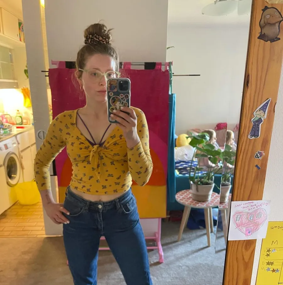 Celebrities Whose Kids Tested Positive for COVID-19 Jessie Cave