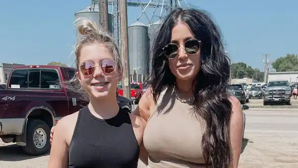 Chelsea Houska Slams Comments on 11-Year-Old Daughter Aubree Body