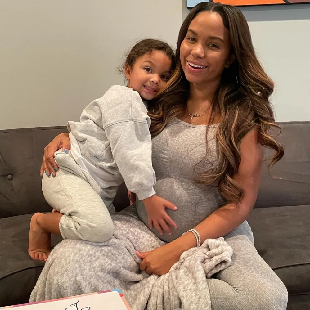 Cheyenne Floyd Describes &lsquo;Extremely Tough&rsquo; Breast-Feeding Journey With Son Ace Promo