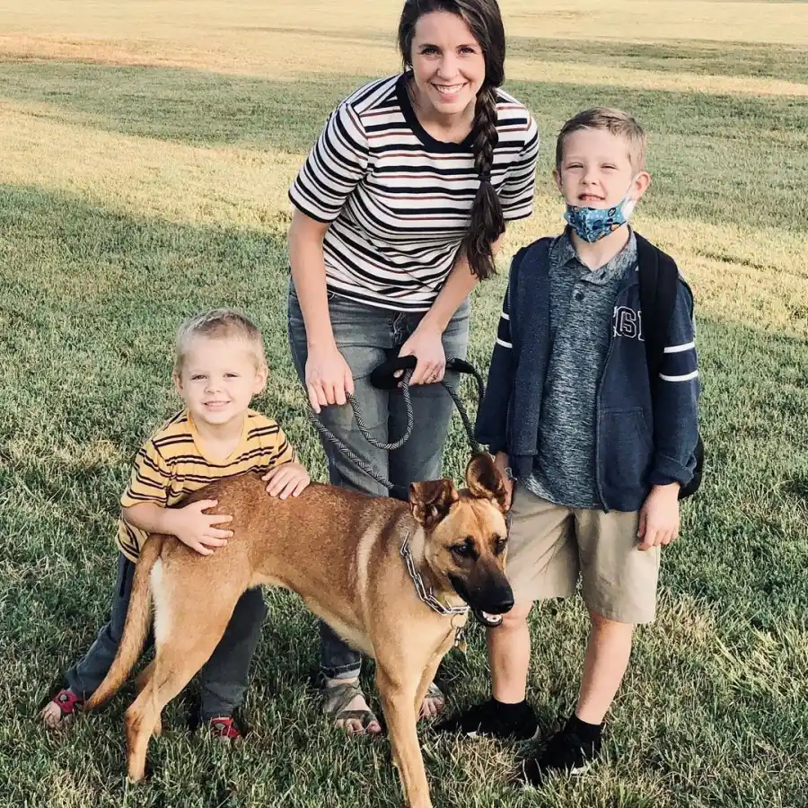 Counting On’s Jill Duggar and More Parents Share Kids' Back to School Pics