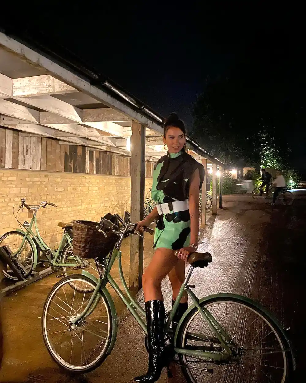 Dua Lipa Takes Style Inspo From North West &mdash; and It&rsquo;s Honestly Goals