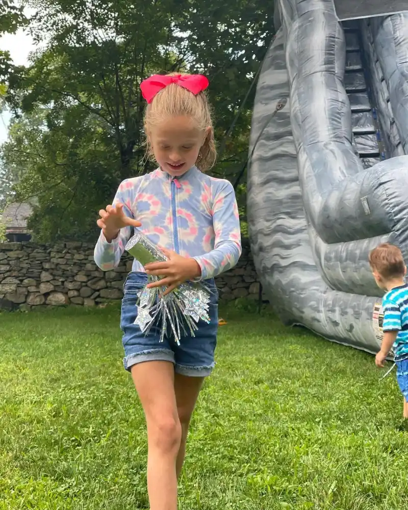 Eva Amurri Celebrates Daughter Marlowe’s 7th Birthday With Tie-Dye Party