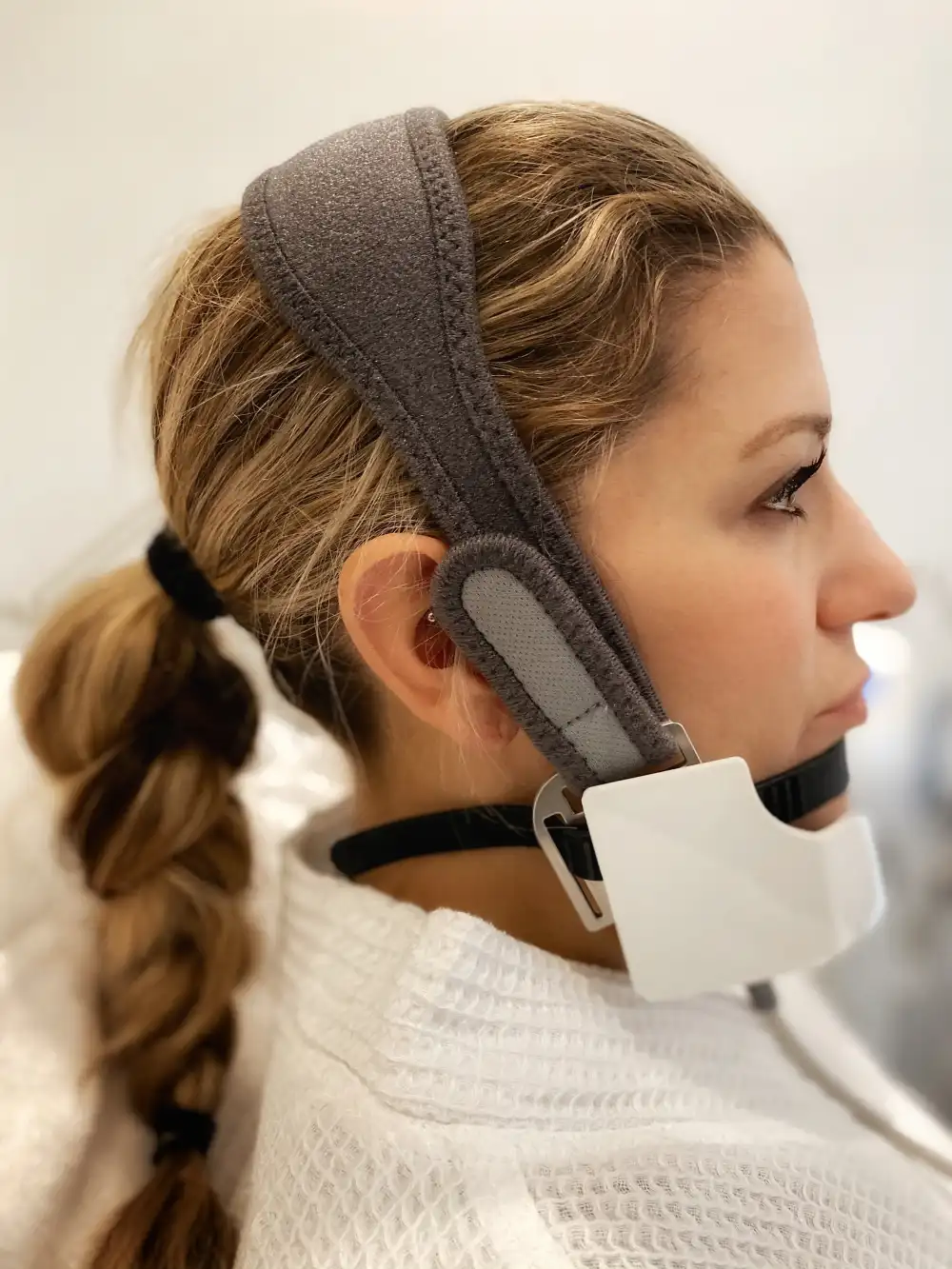 'Shrink-Wrap' Your Skin With Celebrity Facialist Joanna Vargas' Forever Facial With Evoke Face Booster