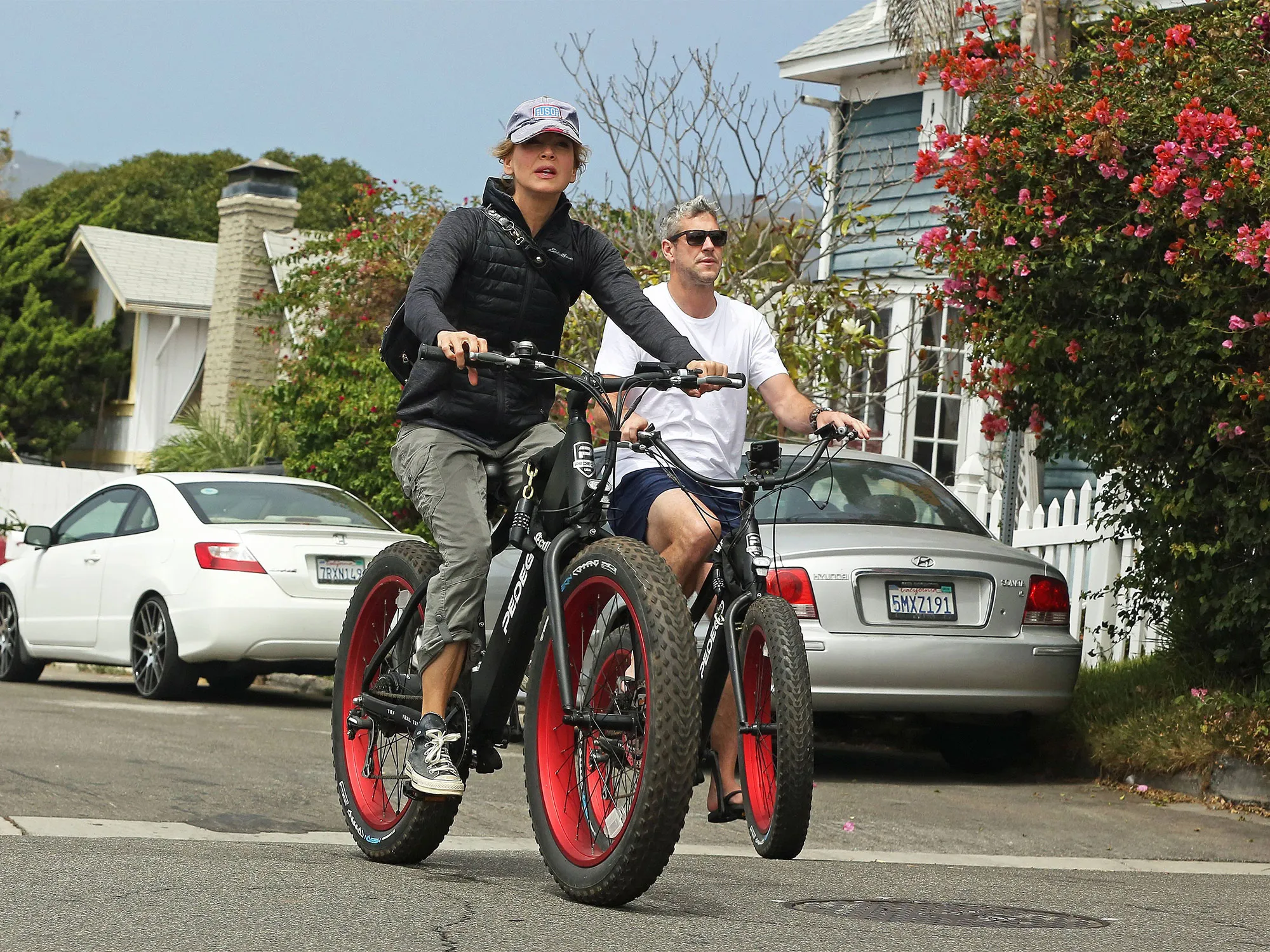 Fit Couple! Renee Zellweger and Ant Anstead Stay Active With Baby Hudson: Photos