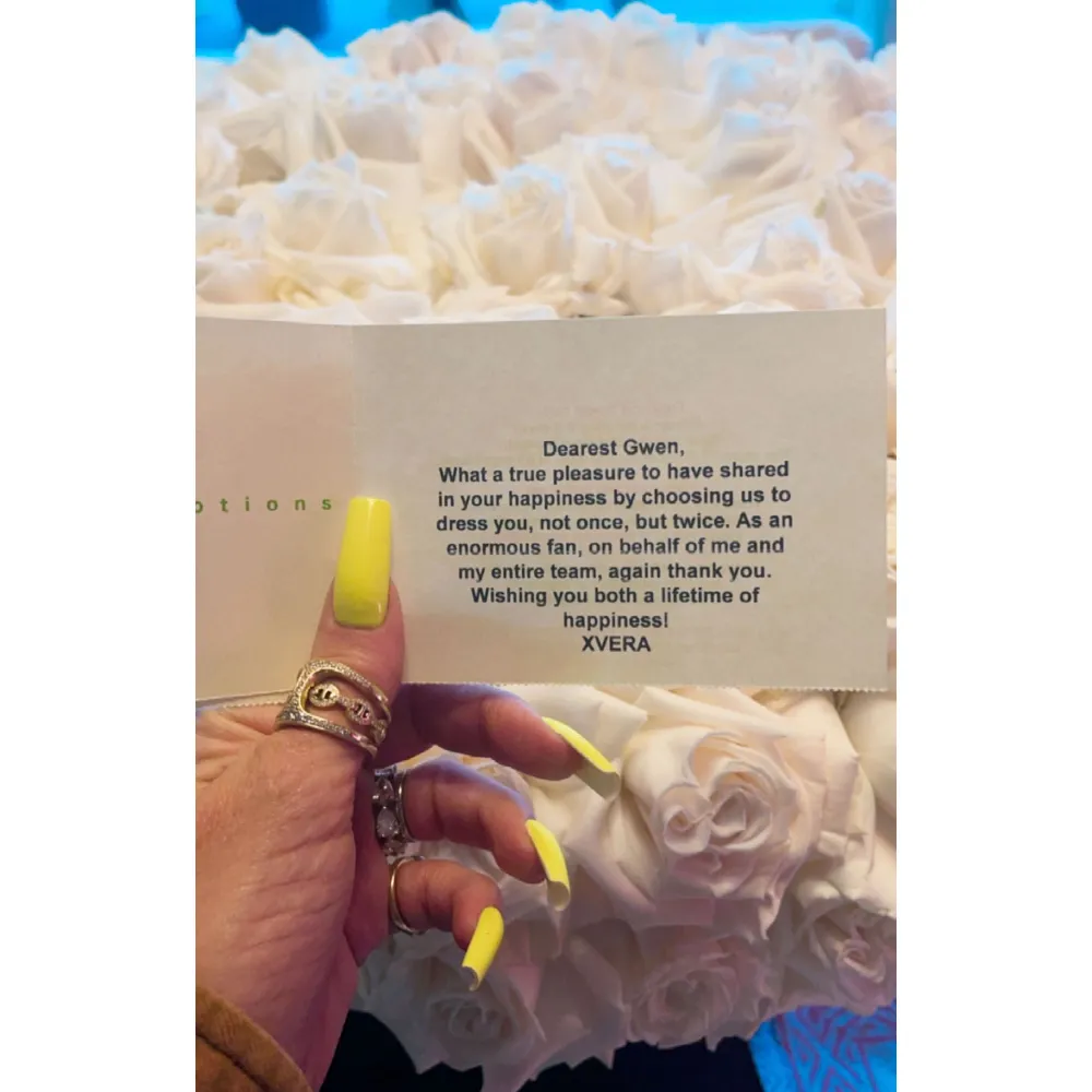 Gwen Stefani Shares Sweet Message From Vera Wang Her 2 Wedding Dresses