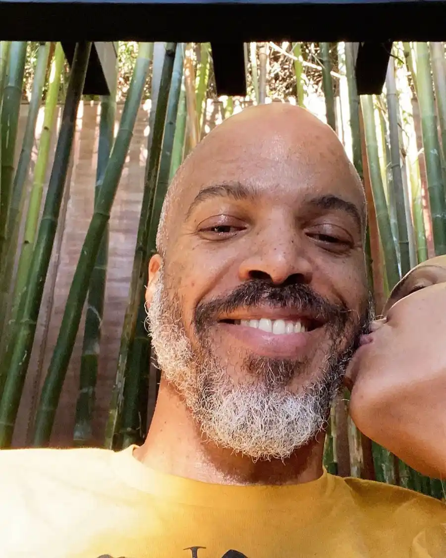 Halle Berry Van Hunt Relationship Timeline Selfie