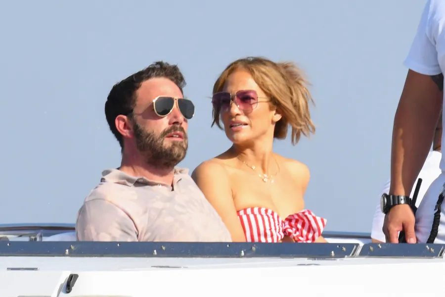 Inside Jennifer Lopez Ben Affleck PDA Filled Mediterranean Getaway Video