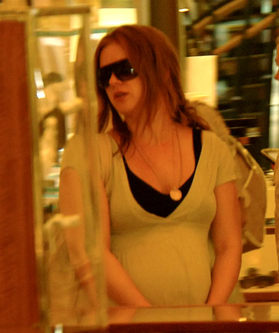 Isla Fisher and Sacha Baron Cohen's Relationship Timeline