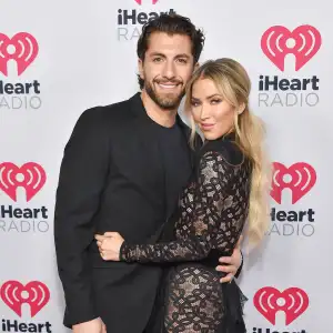 Jason Tartick Hit Car While Walking Dogs With Kaitlyn Bristowe