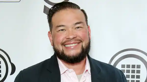 Jon Gosselin Posts Back-to-School Photo of Hannah and Colin's 1st Day of Junior Year