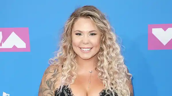 Kailyn Lowry Says She Will Probably Have More Kids With Right Person Curly Hair Black Lace Dress