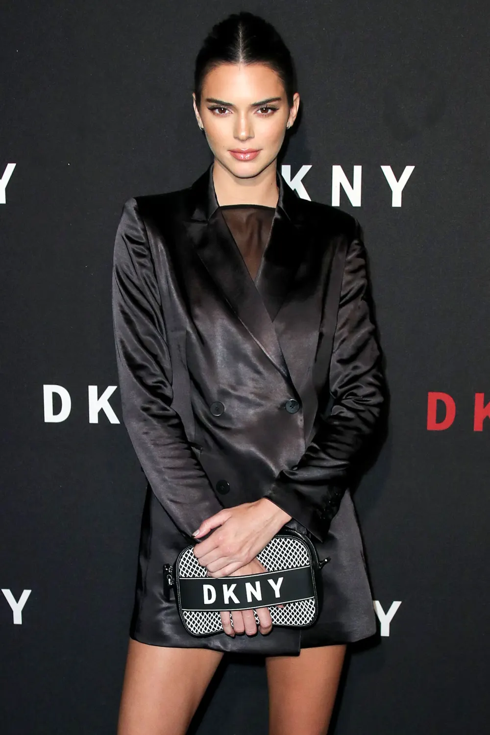 Kendall Jenner Gets Sued for After Allegedly Skipping Photo Shoot 2