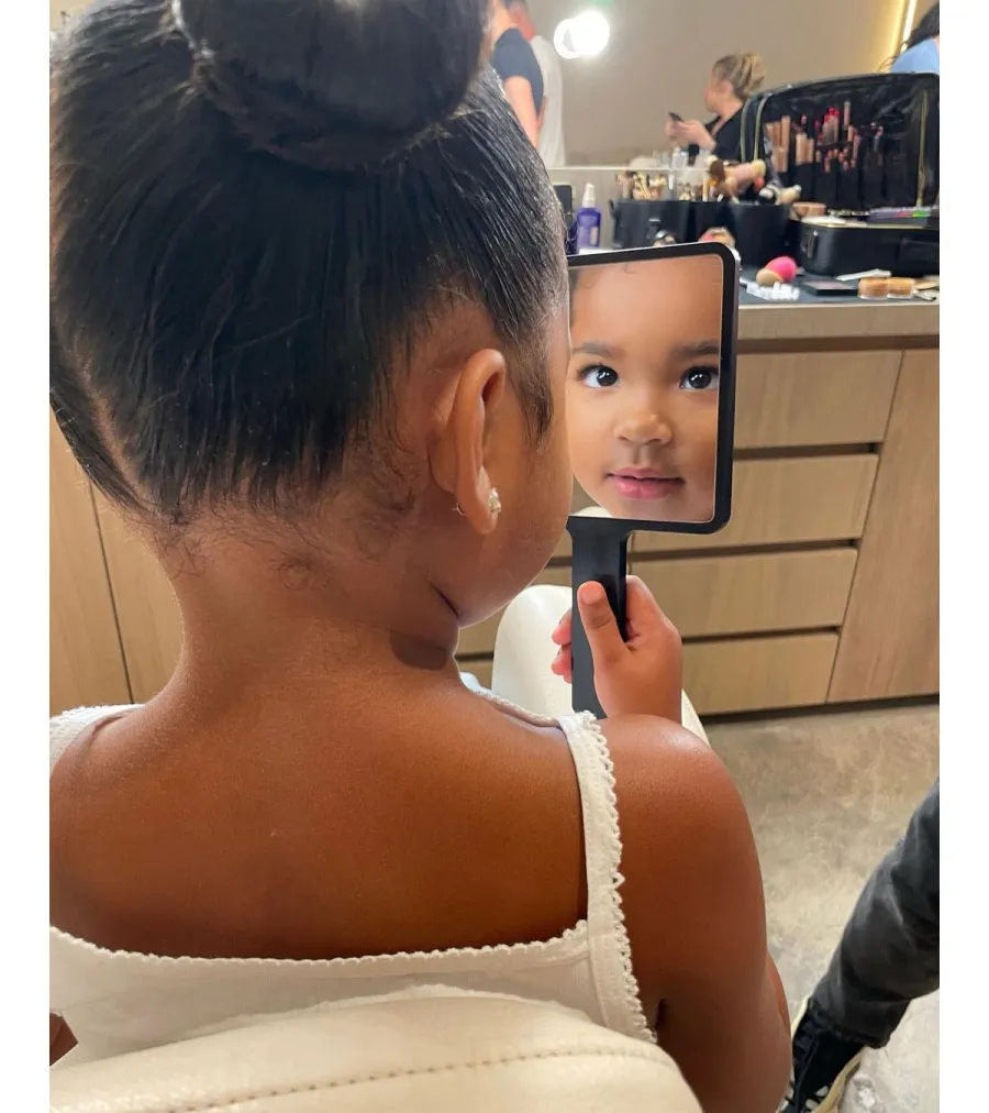 Khloe Kardashian Daughter True Gets Makeup Done During Set Visit 2