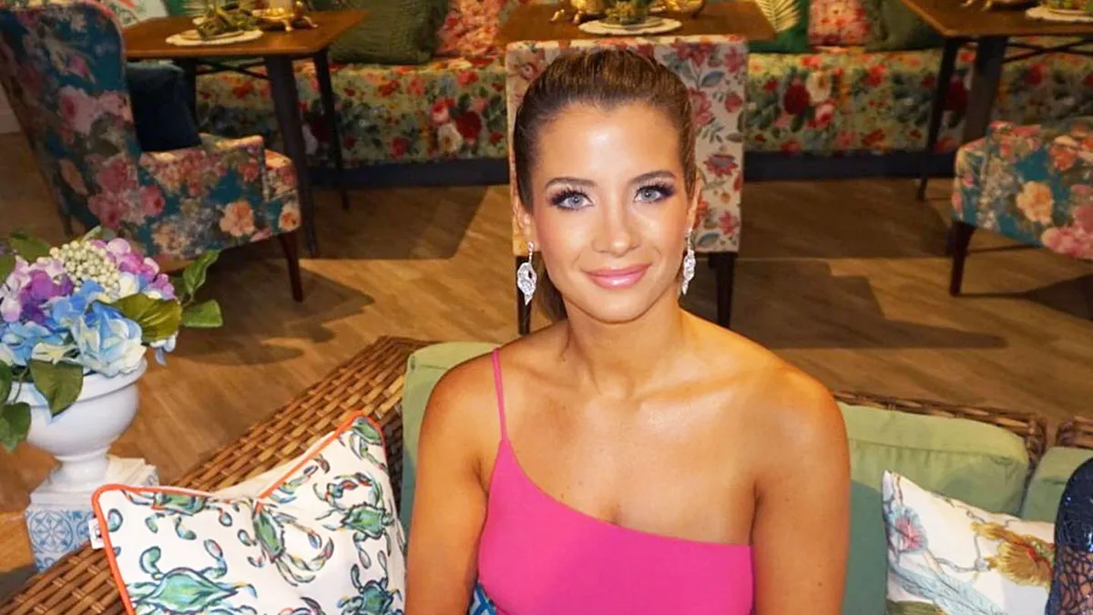 Naomie Olindo Honors Late Dad With Heartbreaking Tribute