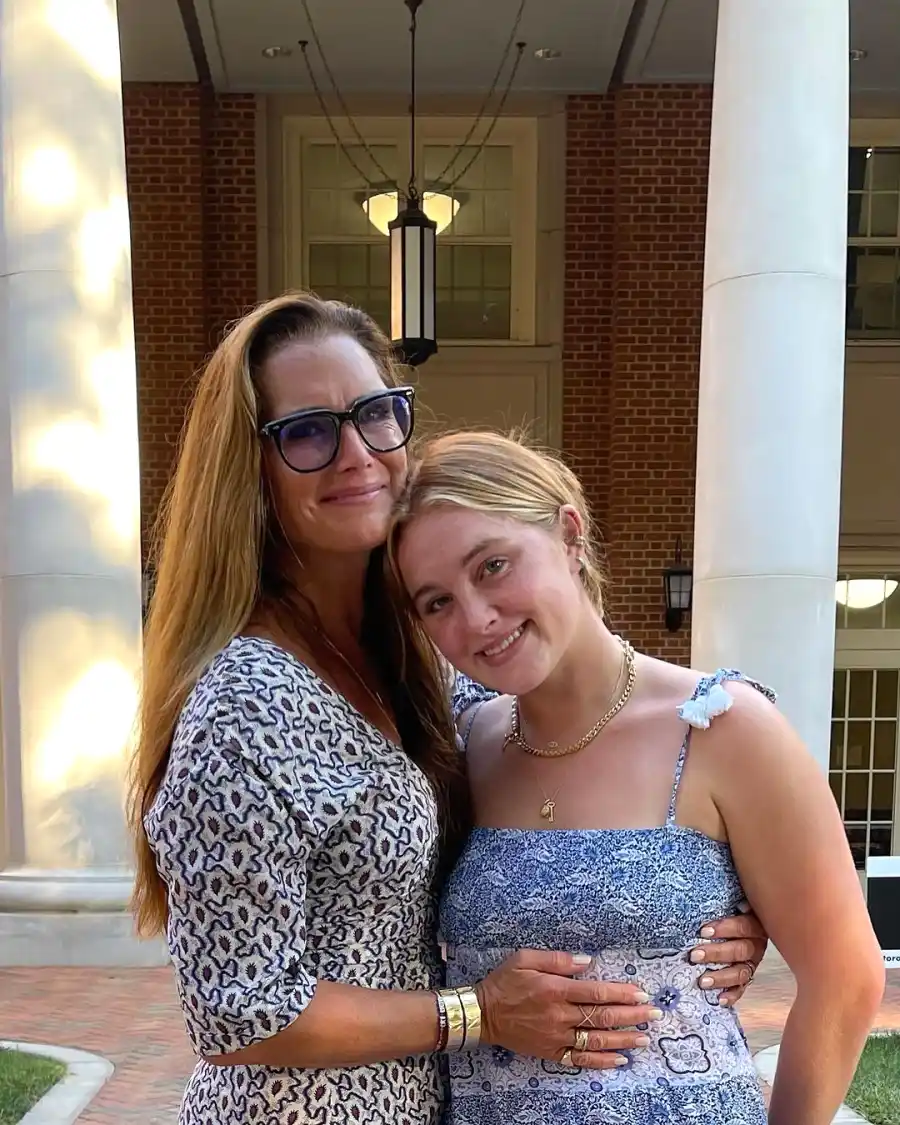 Natalia Bryant More Celebrity Teenagers Starting College 2021