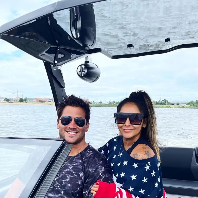 Nicole ‘Snooki’ Polizzi Makes Time for Romance Despite Co-Sleeping With Kids