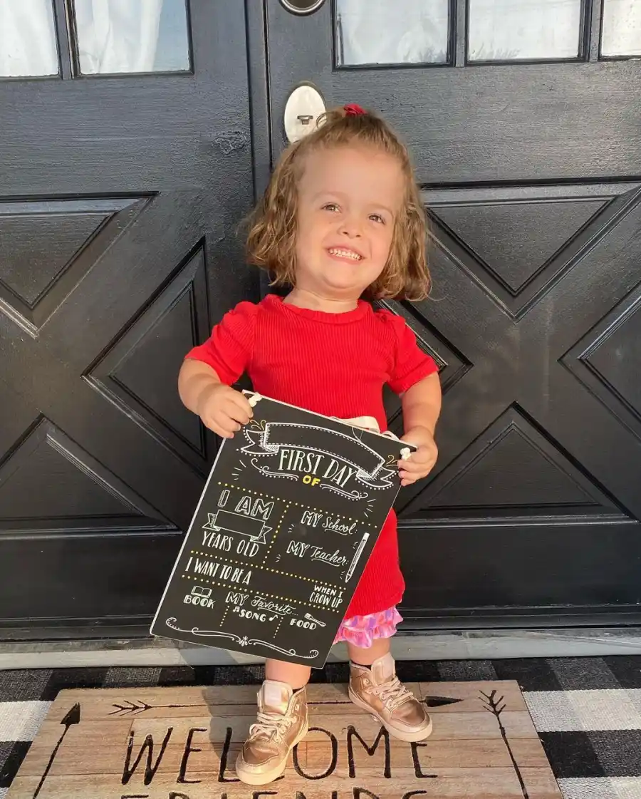 Parents Share Their Kids' 2021 Back to School Photos Terra Jole